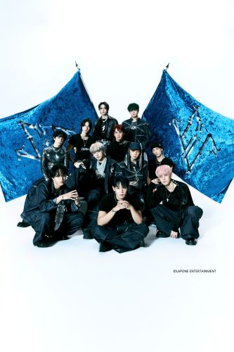 JO1 BE CLASSIC GROUP　©LAPONE ENTERTAINMENT　コピーライト表記入り版